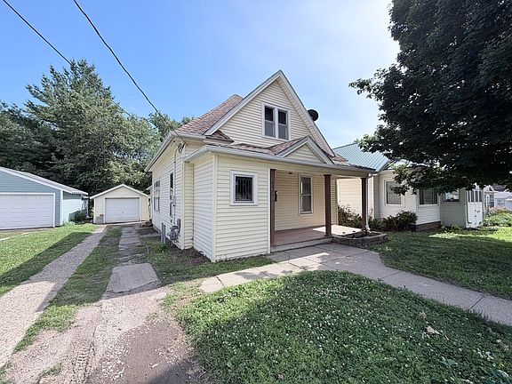 2nd image of 3510 4th Ave