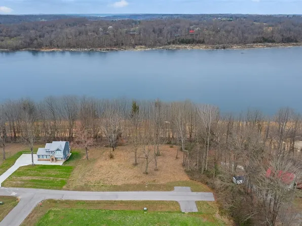 3 Sunset Point, Scottsville, KY 42164