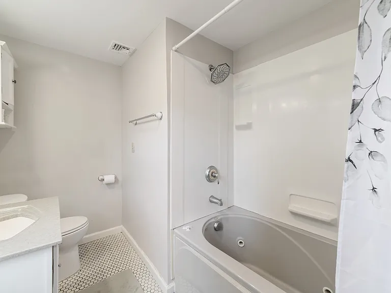 149 New Haven Ave — Photo 14