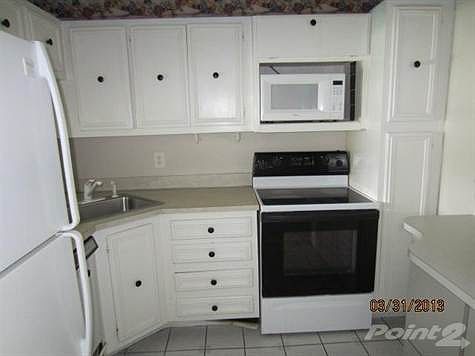 3rd image of 8380 Lagos De Campo Blvd APT 305