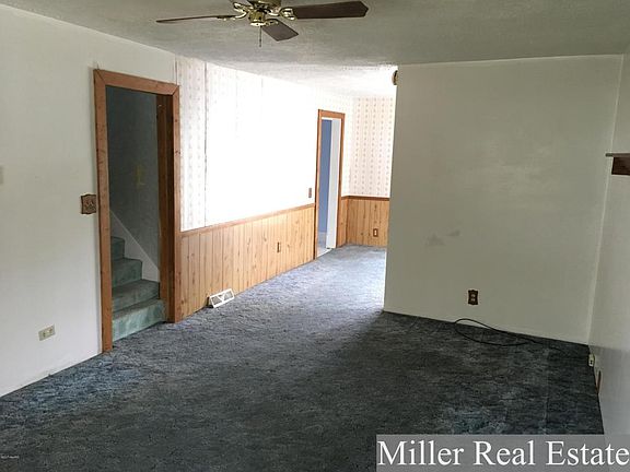 3rd image of 629 W Grand St