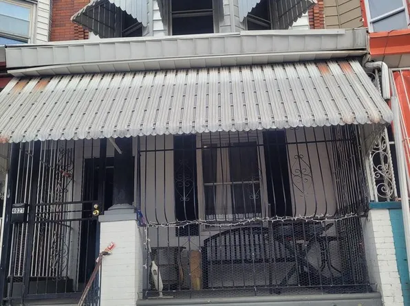 4027 N Franklin St, Philadelphia, PA 19140
