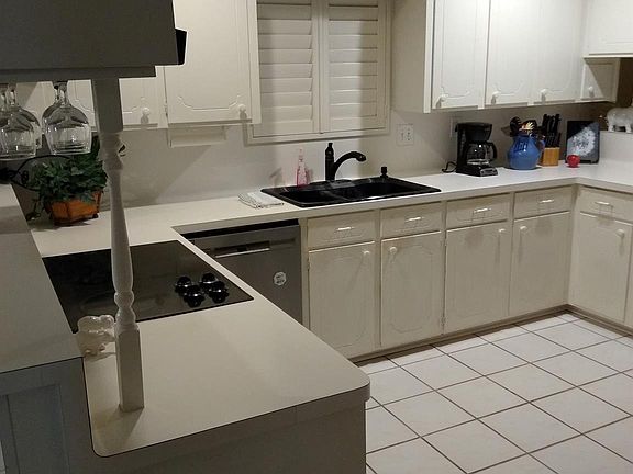 4th image of 11322 Oak Spring Dr