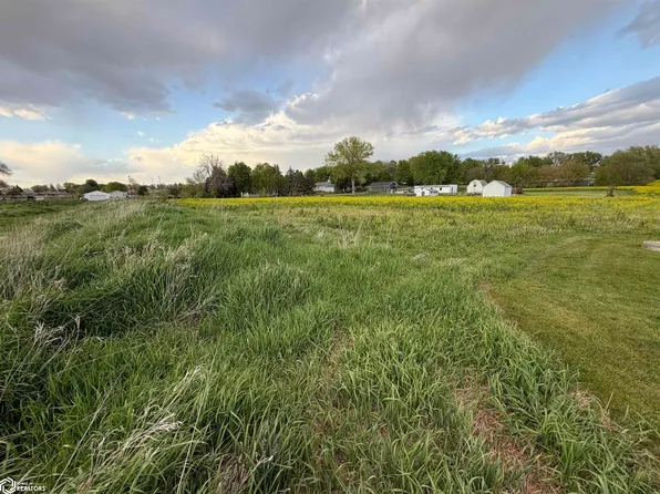 Bridge St, Coon Rapids, IA 50058
