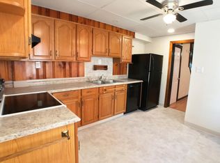 230 Green St, Emmaus, PA 18049