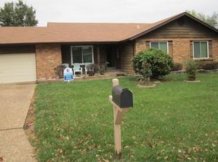 6 Old Hickory Trl, Saint Peters, MO