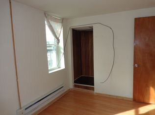 904 N 8th St #2FR, Reading, PA 19604