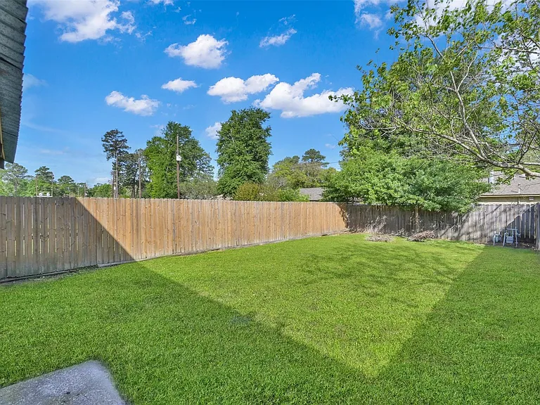 1603 Hazelwood St #B — Photo 18