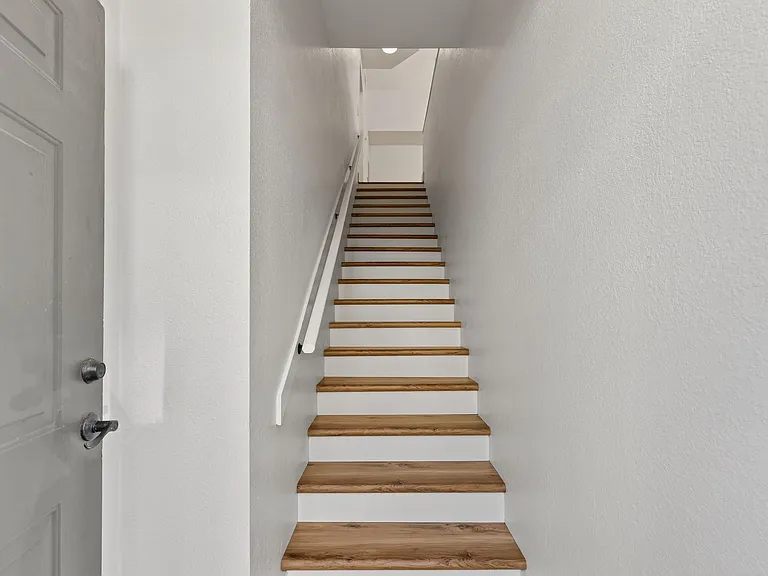 13700 Richmond Park Dr N #1105 — Photo 3