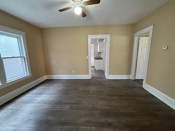 5th image of 10218 Parkgate Ave Floor 1