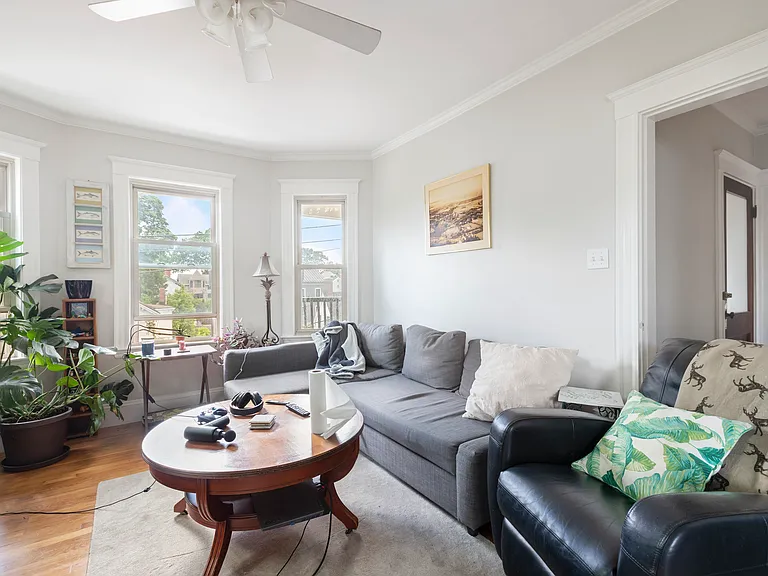 8 Hallet St #3 — Photo 13