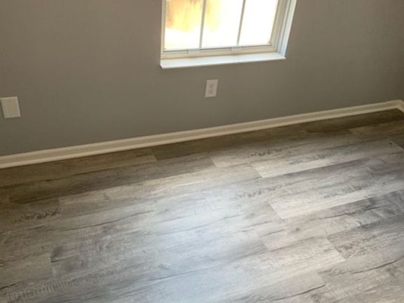 5th image of 532 Huron Dr W #532D