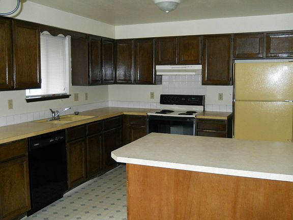 2nd image of 3427 E 26th Ave