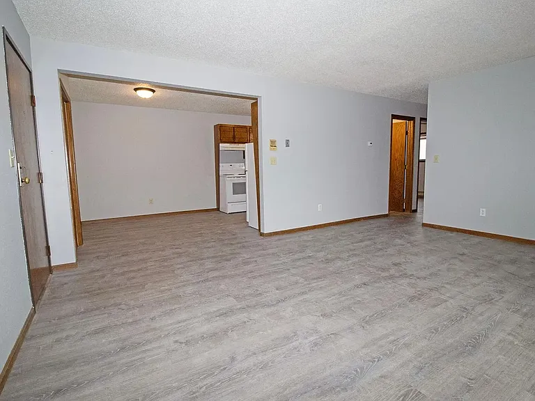 1317 13th Street Cir — Photo 15
