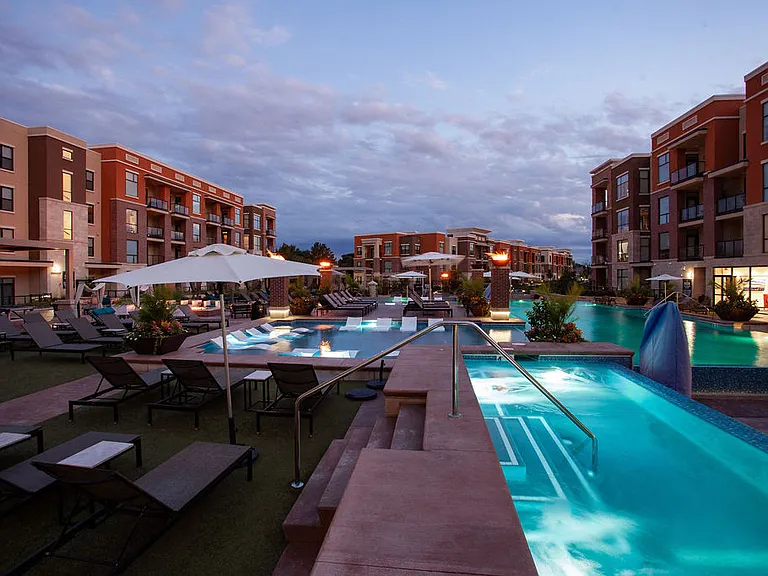 The Royale at CityPlace — Photo 12
