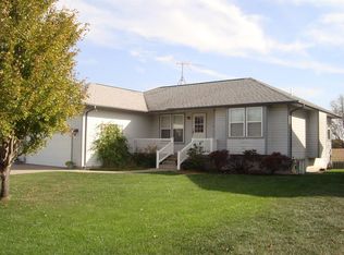 309 W Arbor Ct, Hillsboro, KS 67063