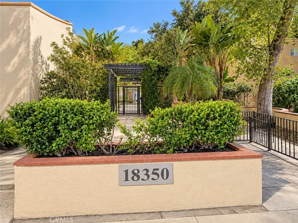 18350 Hatteras St APT 233, Tarzana, CA 91356