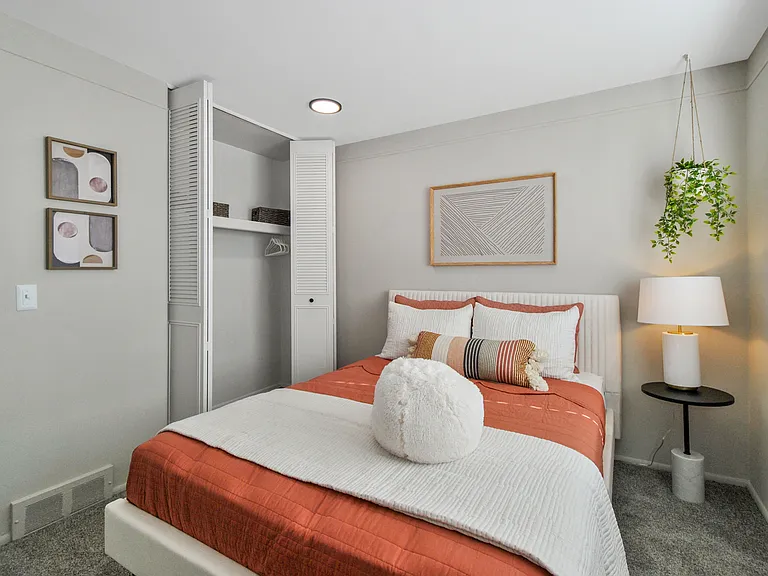 Haven at Grosse Pointe — Photo 13
