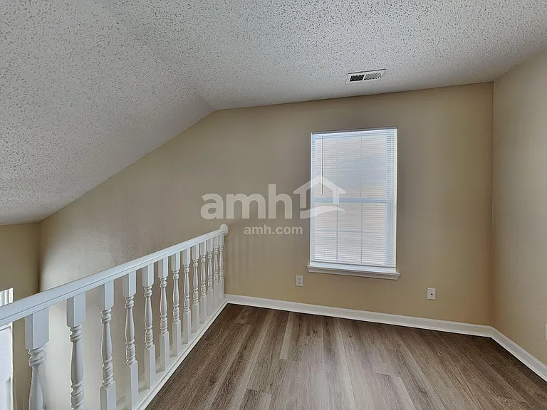 12132 Roundtree Rd — Photo 7
