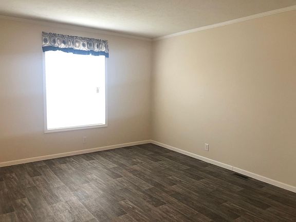 5th image of 59496 Bart Ln