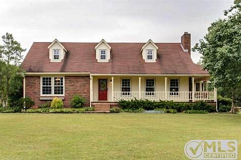 2nd image of 7668 Bradyville Pike
