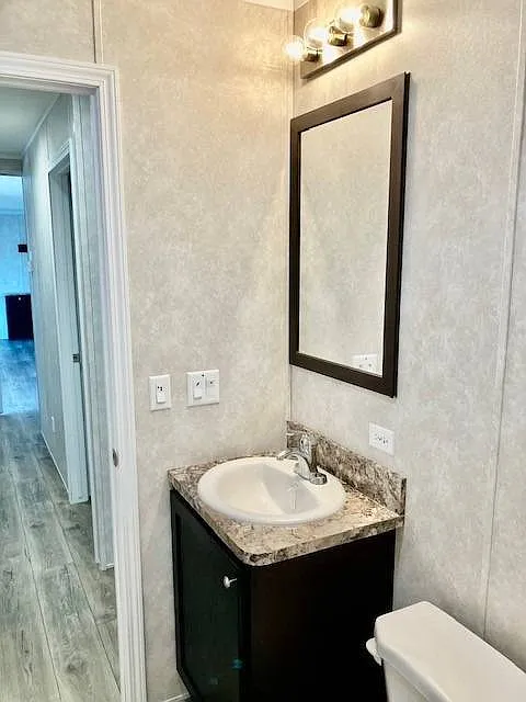 3 bed, 2.0 bath, 1034 sqft, $1,100 — Photo 4