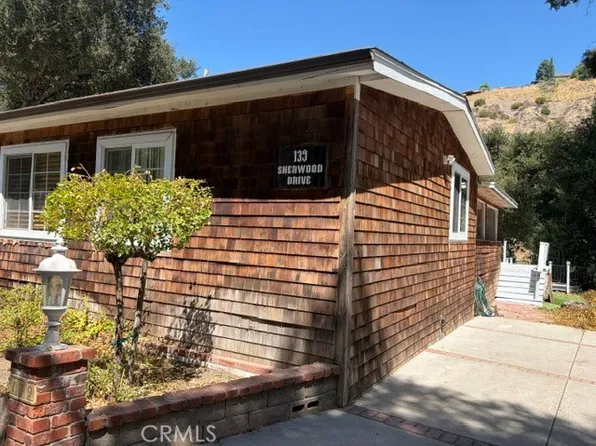 139 Sherwood Dr, Westlake Village, CA 91361