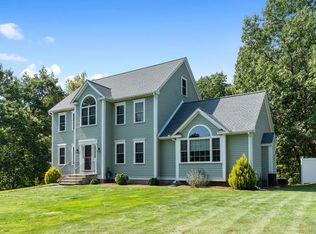 37 Alpine Way, Tyngsboro, MA 01879