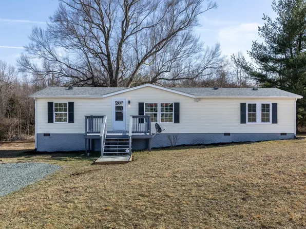 6760 Courthouse Rd, Louisa, VA 23093