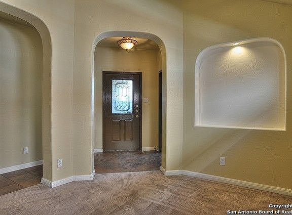 3rd image of 125 Royal Troon Dr