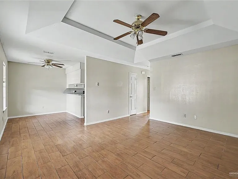 4105 N 24th Ln #8 — Photo 5