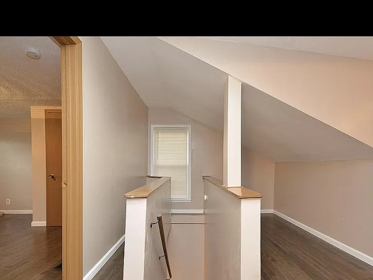3619 Risch Ave — Photo 11