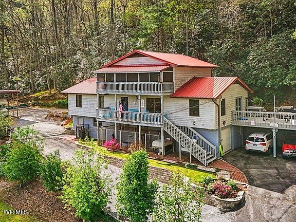 2nd image of 814 Dogwood Dr