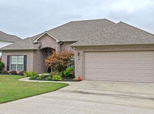 1813 Abbey Ln, Benton, AR 72015