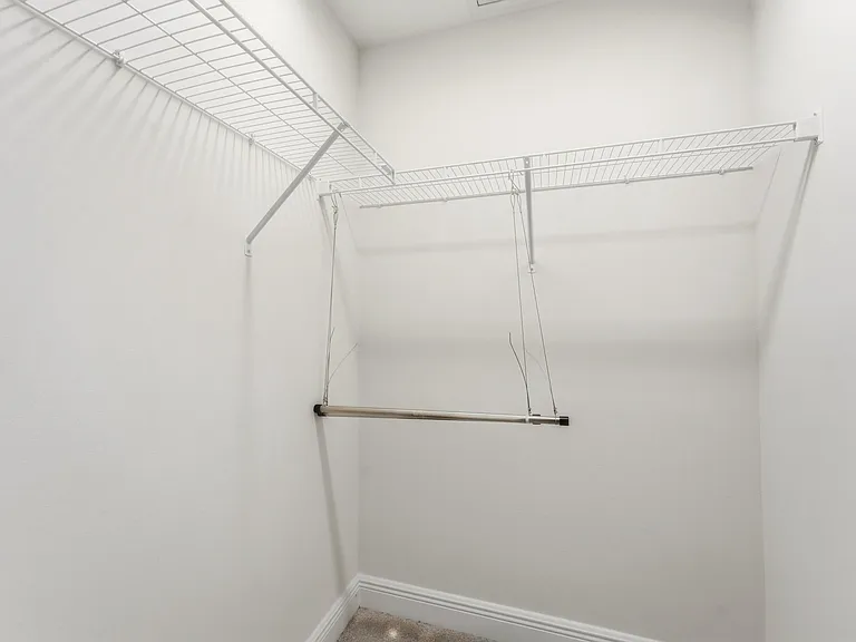 1692 SW Alvaton Ave — Photo 28