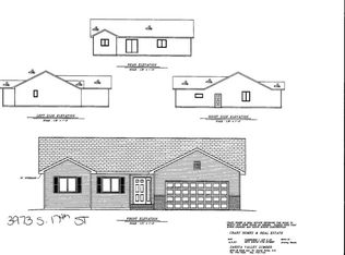 3973 S 17th St, Grand Forks, ND 58201