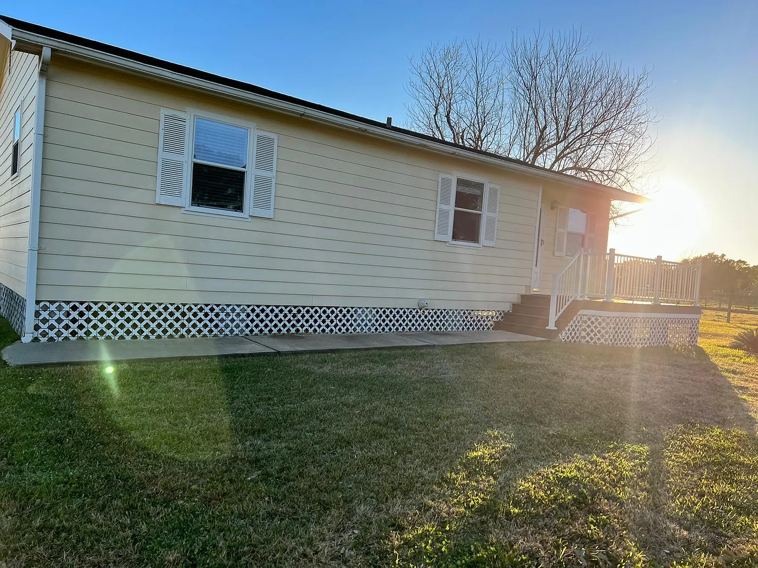 2 bed, 1.5 bath, 1856 sqft, $1,850 — Photo 3