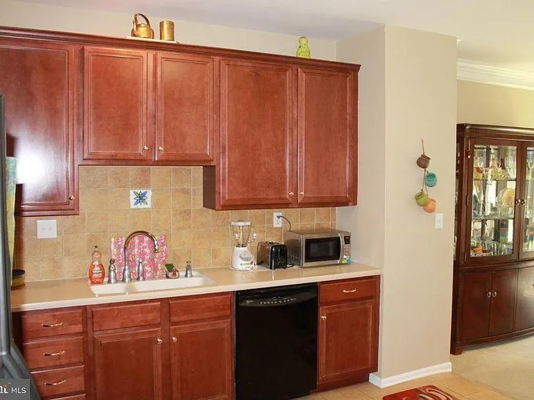45 Caleb Ln — Photo 10