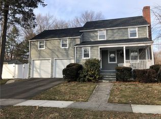 1255 Salvia St, Stratford, CT 06614