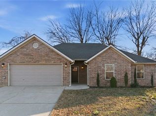 605 Jenkins Rd, Prairie Grove, AR 72753