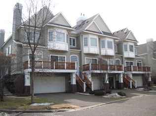 182 Christenson Ct NE, Fridley, MN 55432