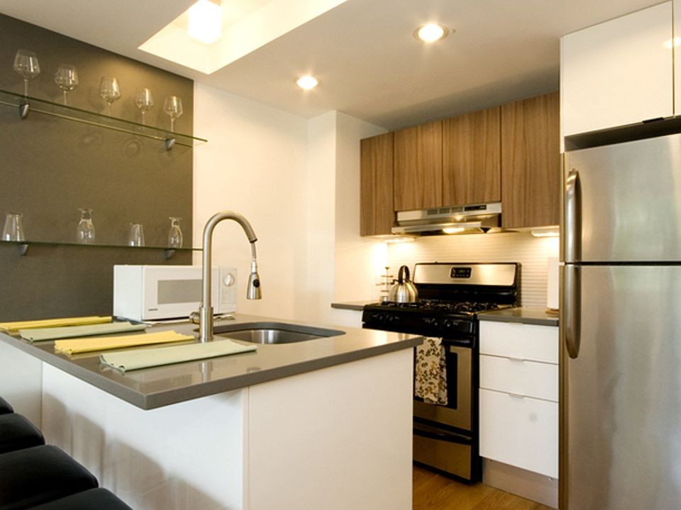 1st image of 616 Willoughby Ave APT 06D