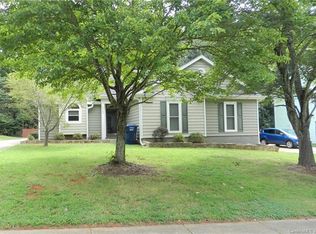 13701 Dansville Dr, Pineville, NC 28134