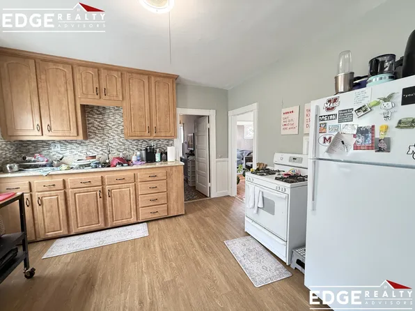 90 Hobart St, Brighton, MA 02135