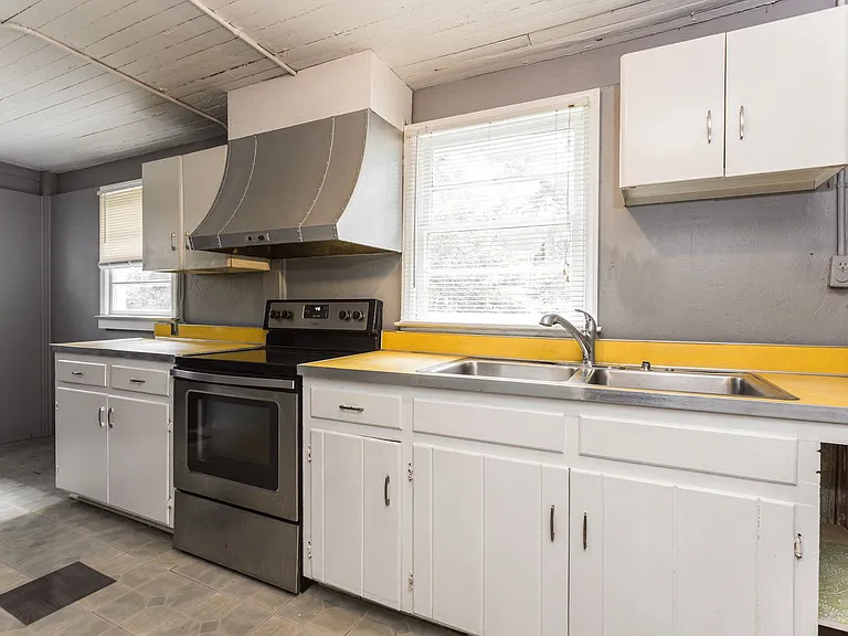 938 Fort Wood St #4 — Photo 7