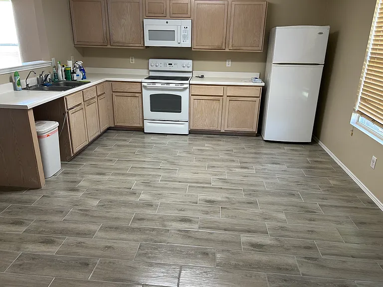 7912 Canoe Ridge Ln — Photo 4