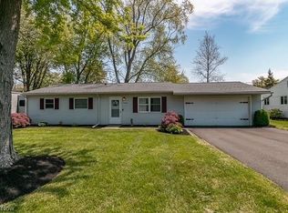 1369 Belleair Ave, Madison, OH 44057