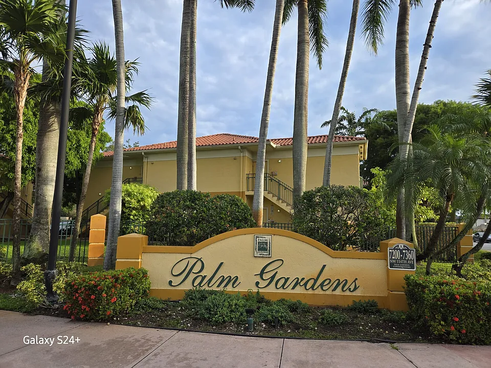 7280 NW 114th Ave #305