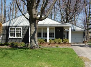 791 Revilo Rd, Bay City, MI 48706