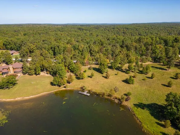 153 Long Branch Rd, Spencer, TN 38585